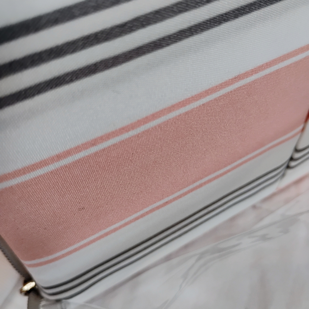 Athena Pink and White Queen Sheet Set And Pink And White Curtains - Picture 3 of 15